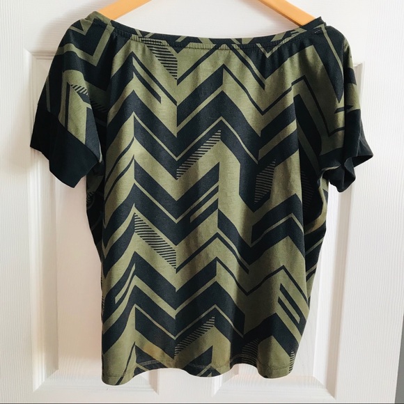 Adidas T-shirt - Picture 2 of 3